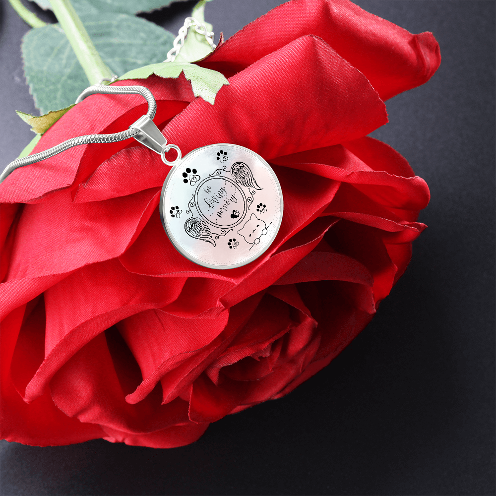 Luxury Cat Loss Necklace – Personalized Circle Memorial Pendant for Cat Lovers