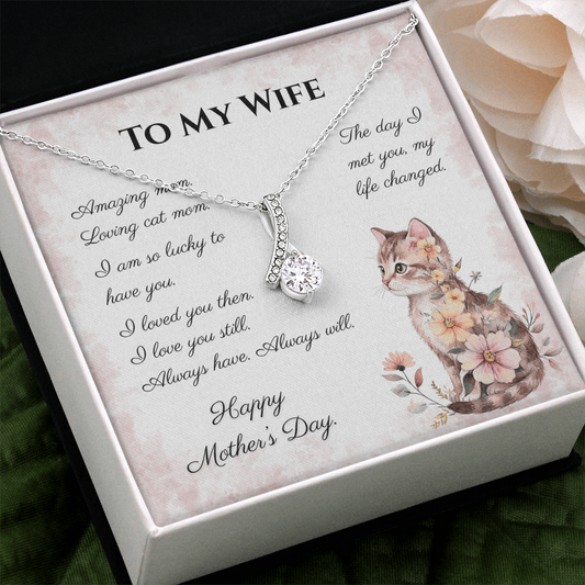 To My Wife Alluring Beauty Necklace | Cat Lover Mother's Day Gift