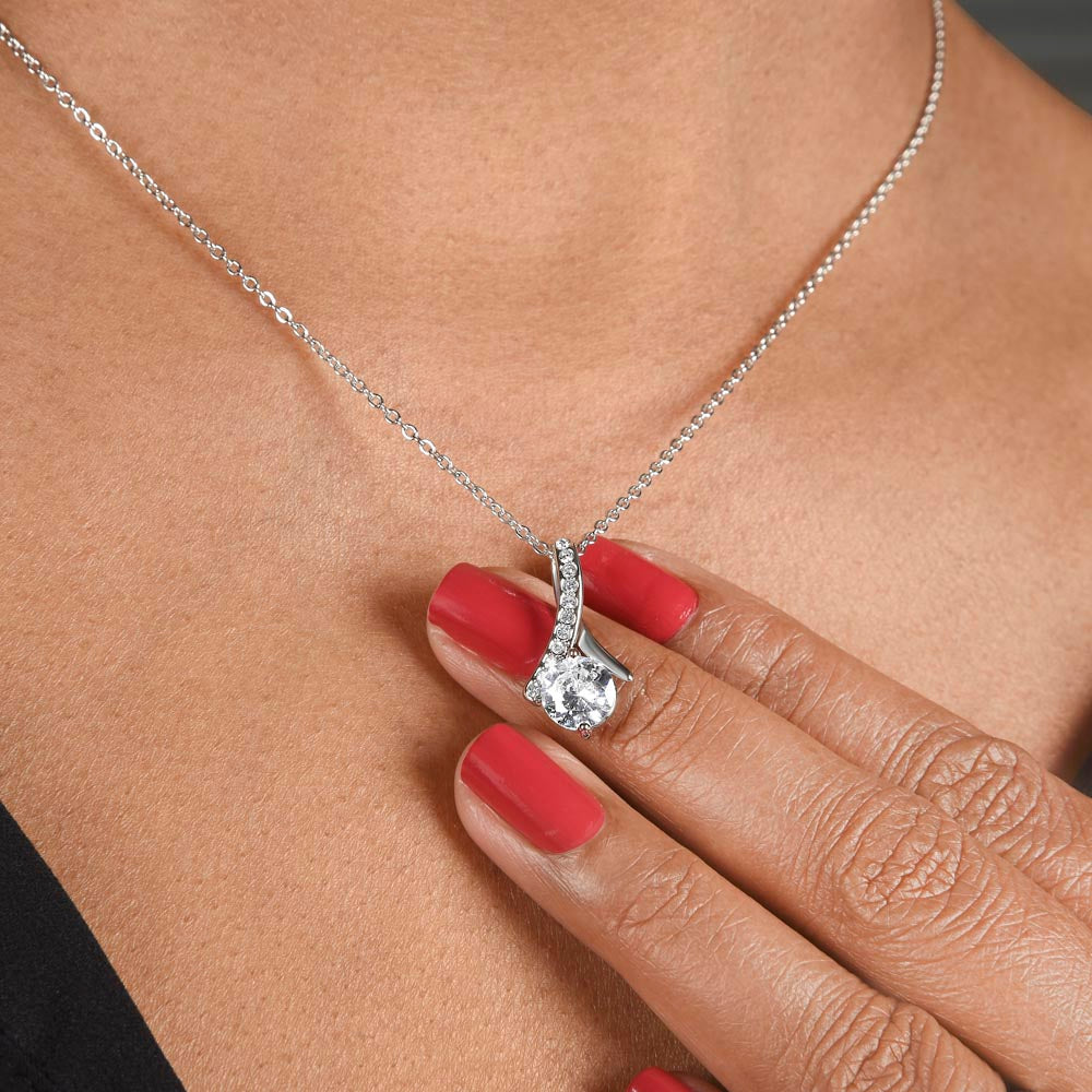 To My Mom Alluring Beauty Necklace | Cat Lover Mother's Day Gift