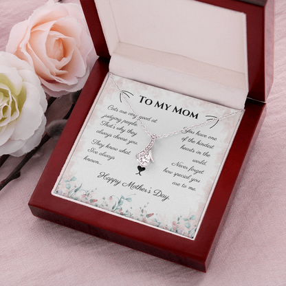 To My Mom Alluring Beauty Necklace | Cat Lover Mother's Day Gift